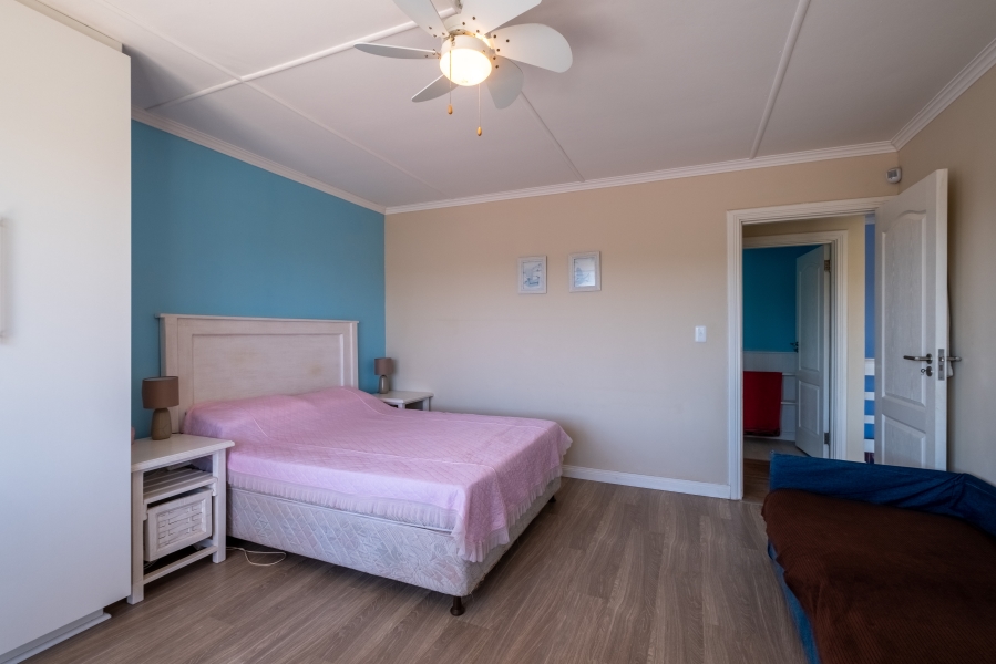 4 Bedroom Property for Sale in Cosy Corner Eastern Cape
